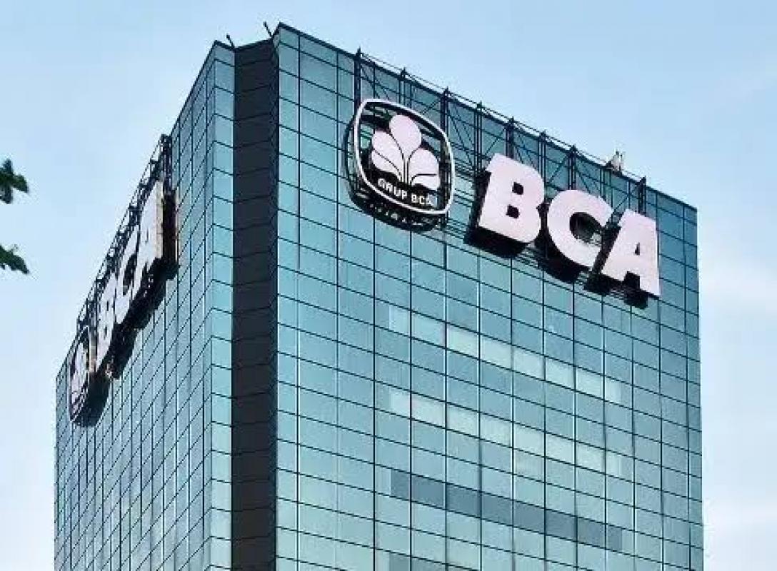 Bank Central Asia ?? 08880962 5157