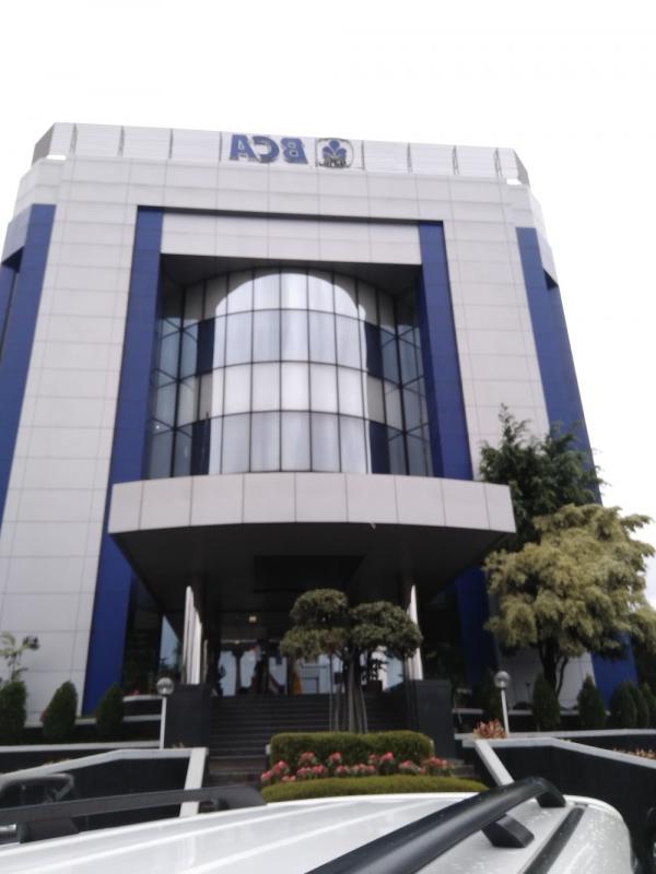 BCA KCU Cilacap 0877 5764 5117