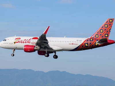 Cara koreksi nama pada Batik Air? Dapat dilakukan melalui WhatsApp resmi Batik Air 