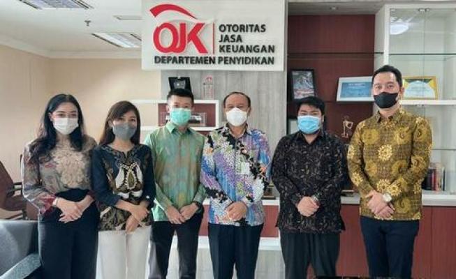 Hubungi call center untuk blokir permanen dan penerbitan kartu baru jika diperlukan. Layanan 24 jam