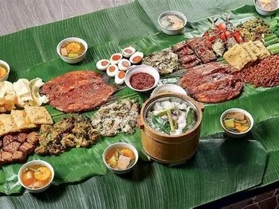 Liwetan di Cihanjuang yang Menjaga Warga Tetap Rukun