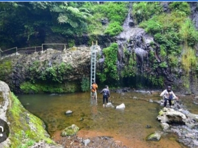 Menikmati pesona alam Curug Parongpong         