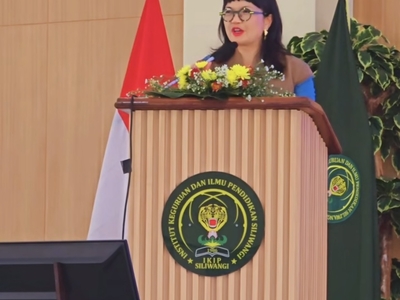 Penggunaan Teknologi Ai Untuk Mengembangkan Pola Pikir kritis dan Kreatif Dalam Proses Pembelajaran| 